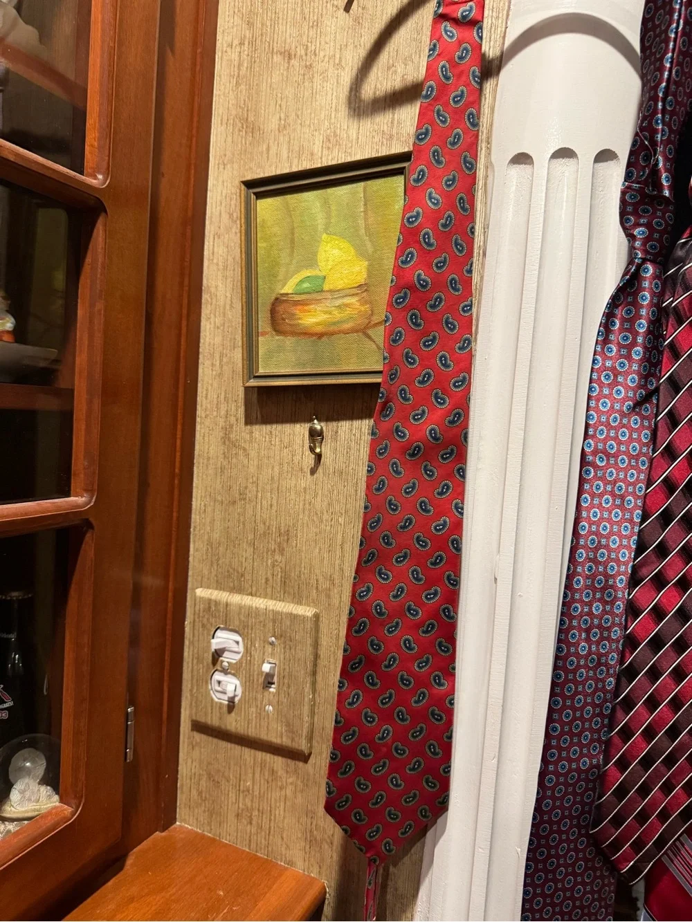 Men's Ties. Hilfiger, Beene, Van Heusen, and Andhurst- Four Ties